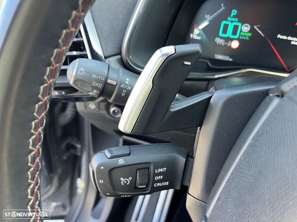 DS DS7 Crossback E-Tense Performance Line EAT8 - 31