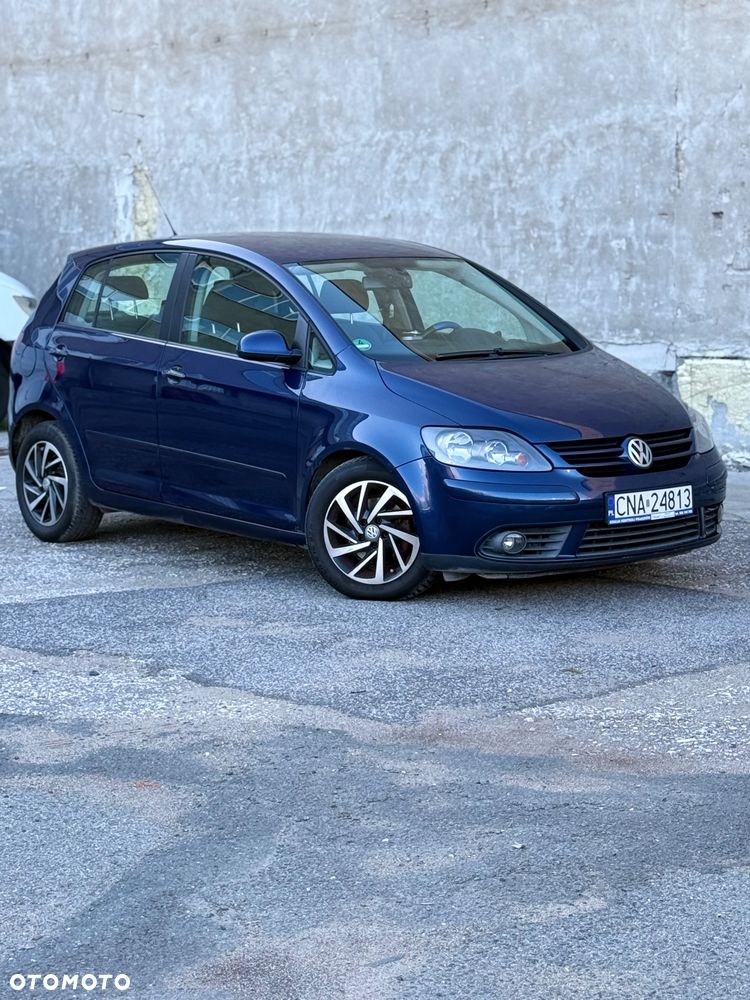Volkswagen Golf Plus - 12
