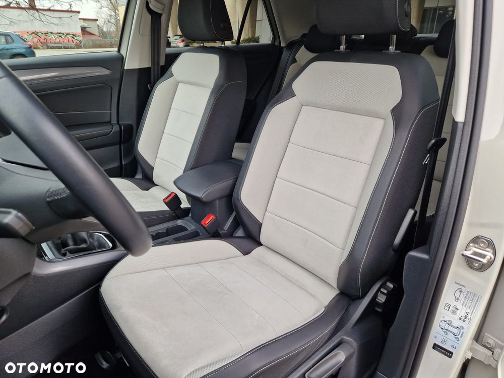 Volkswagen T-Roc 1.5 TSI Style - 28