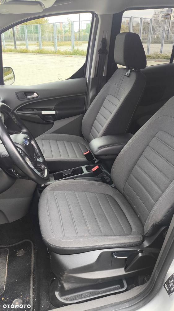 Ford Tourneo Connect - 18