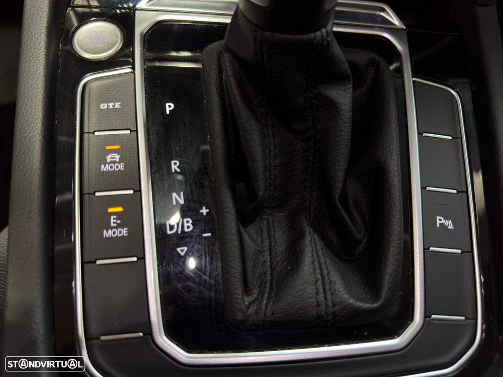 VW Arteon Shooting Brake - 38