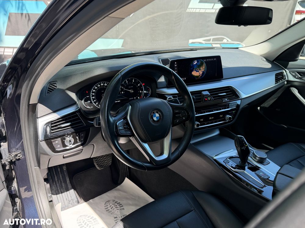 BMW Seria 5 520d xDrive Aut. - 12
