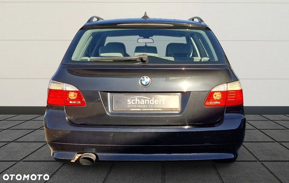 BMW Seria 5 520d Touring Edition Exclusive - 4