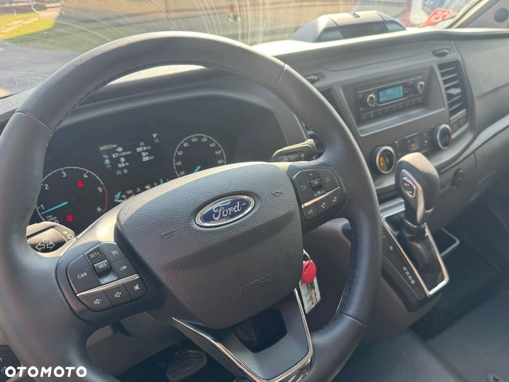 Ford Transit - 10