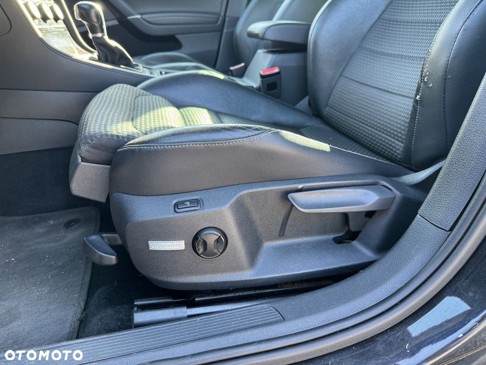 Volkswagen Golf 2.0 TDI BMT Highline DSG - 16