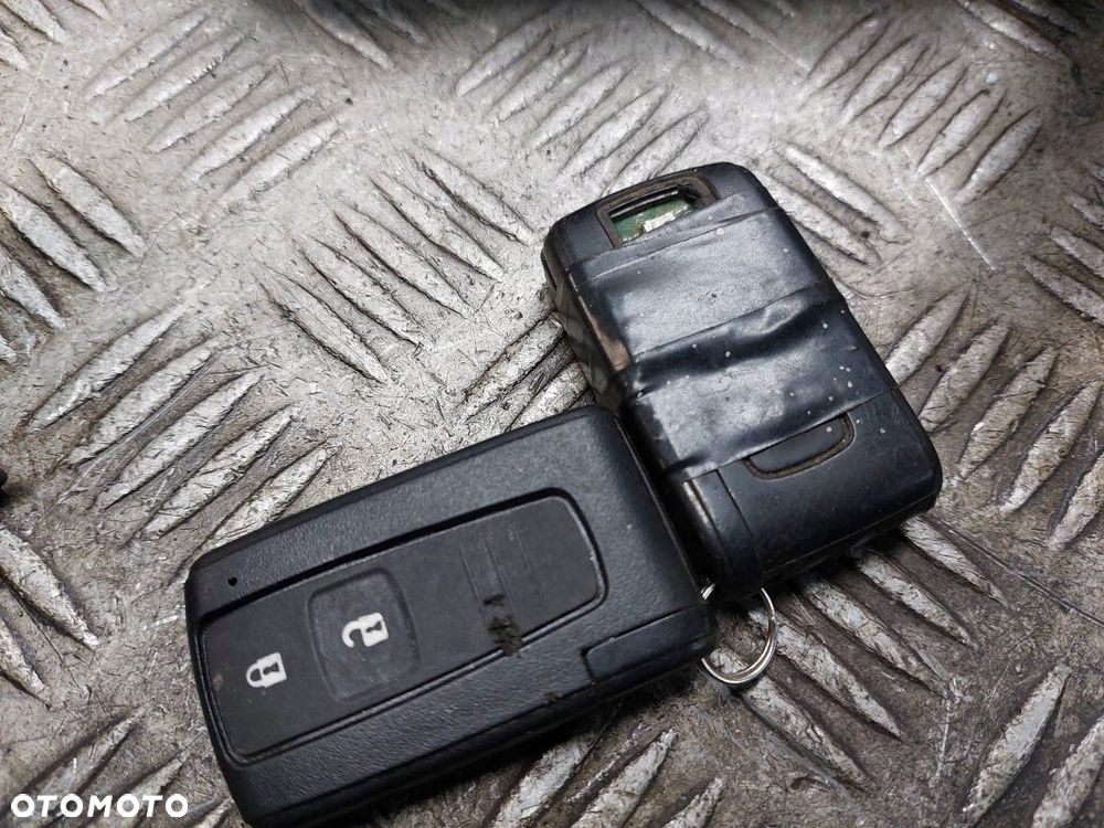 ZESTAW STARTOWY STACYJKA TOYOTA COROLLA VERSO II 2.0 D4D 89661-0F010 - 10