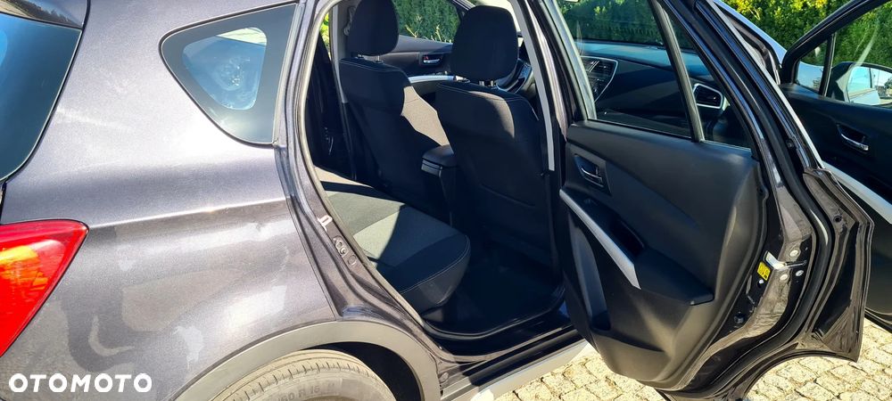 Suzuki SX4 S-Cross 1.6 Premium 4WD CVT - 23