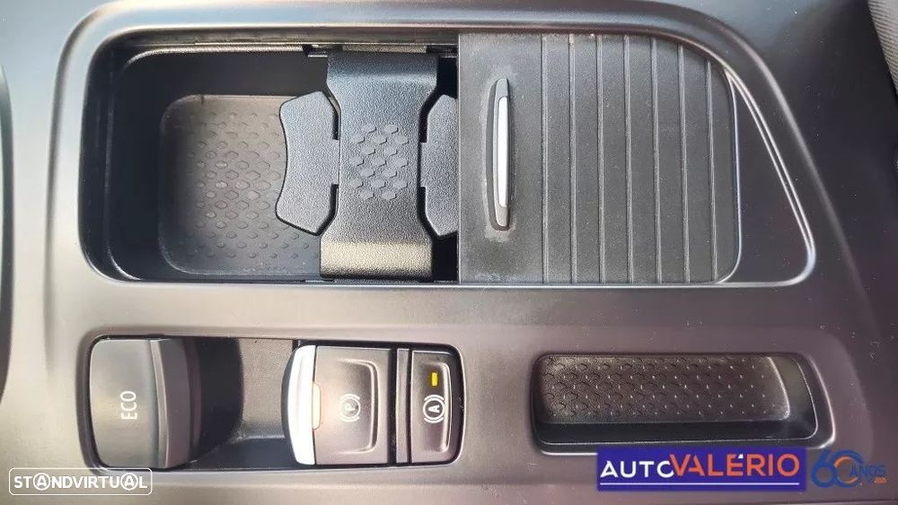 Renault Mégane Sport Tourer 1.5 Blue dCi Equilibre EDC - 28