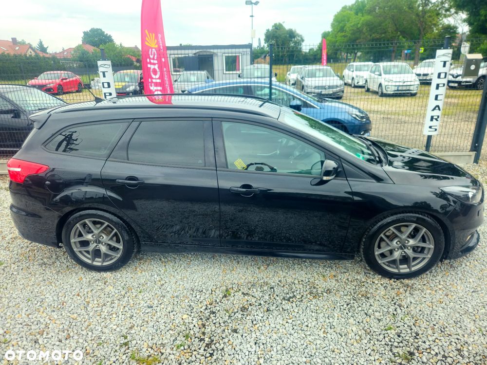 Ford Focus 2.0 TDCi ST - 16