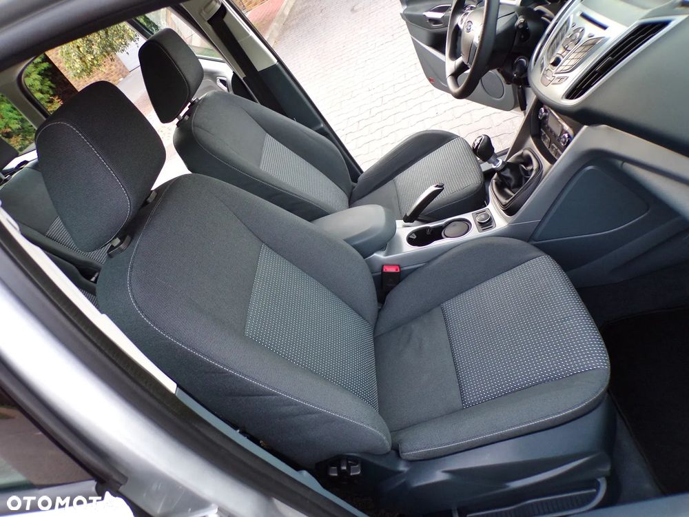 Ford C-MAX 1.6 TDCi Start-Stop-System Titanium - 26
