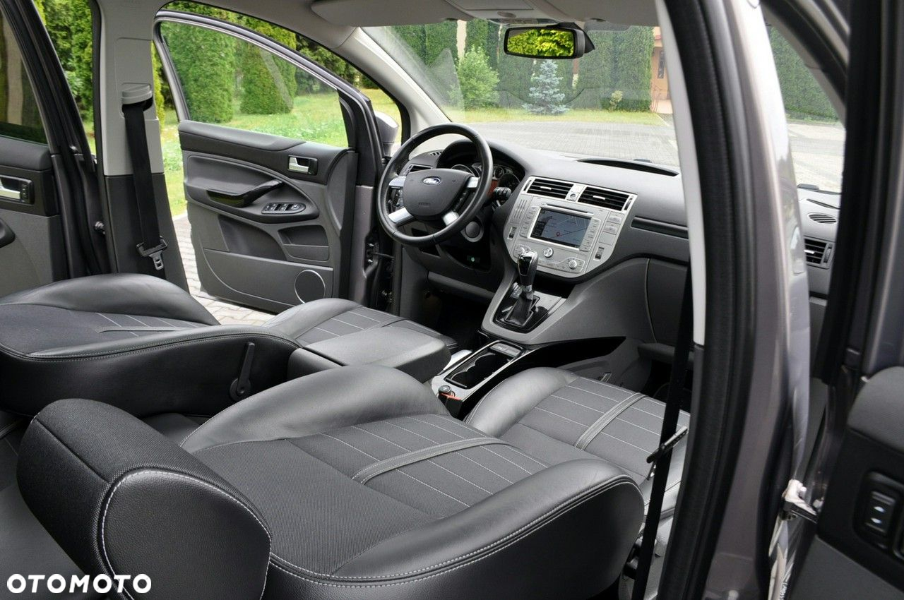 Ford Kuga - 23