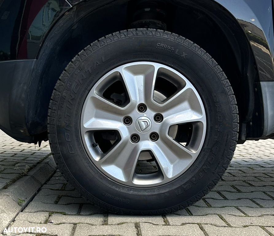 Dacia Duster 1.6 16V 4x4 Laureate - 23