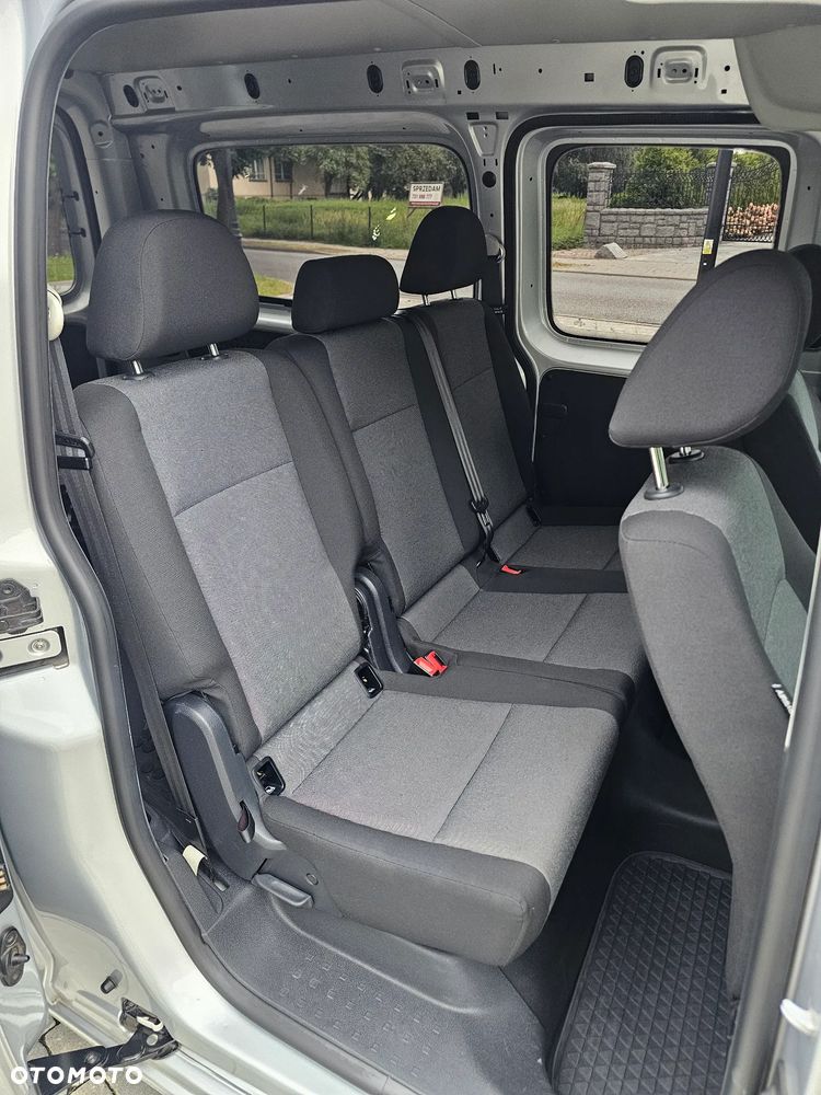 Volkswagen Caddy Maxi 2.0 TDI Comfortline - 20