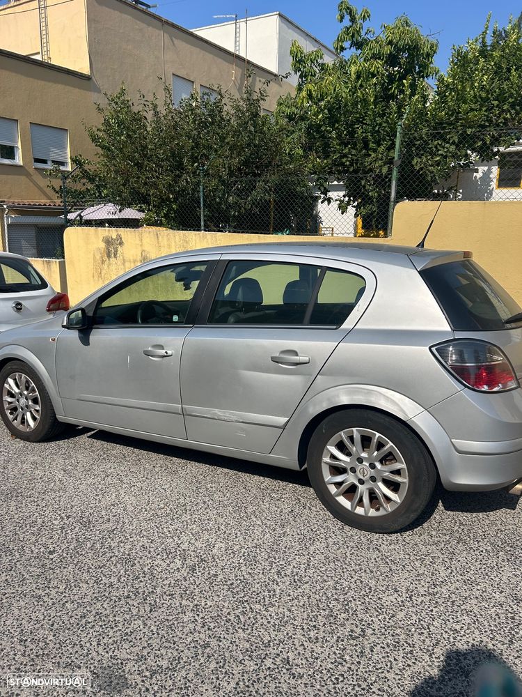 Opel Astra 1.7 CDTi Cosmo ecoFLEX - 5