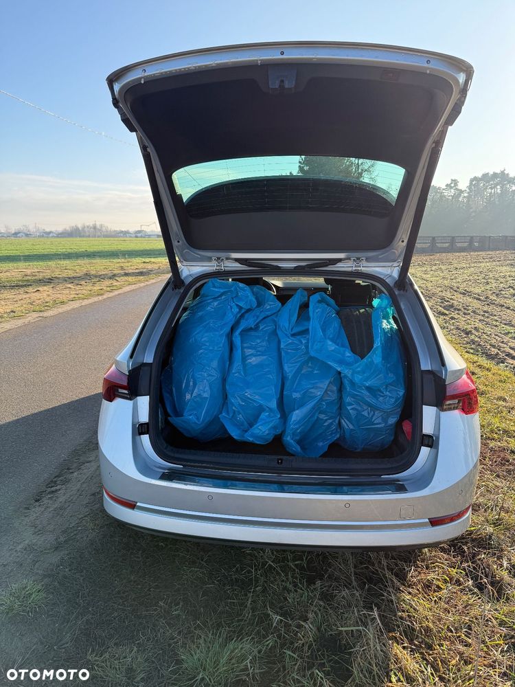 Skoda Octavia 2.0 TDI SCR Style DSG - 12