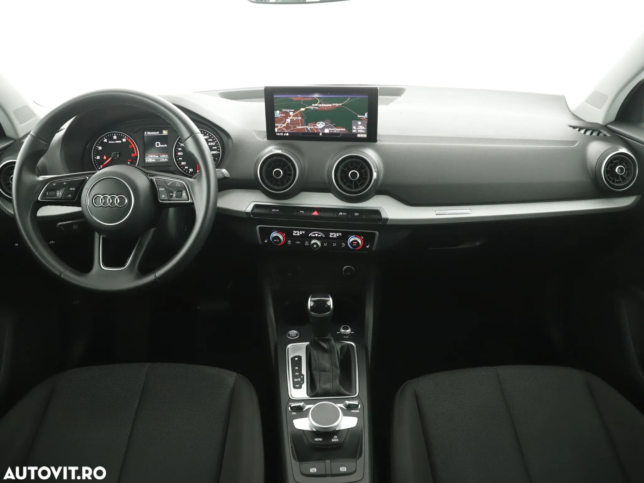 Audi Q2 35 TFSI S tronic - 12