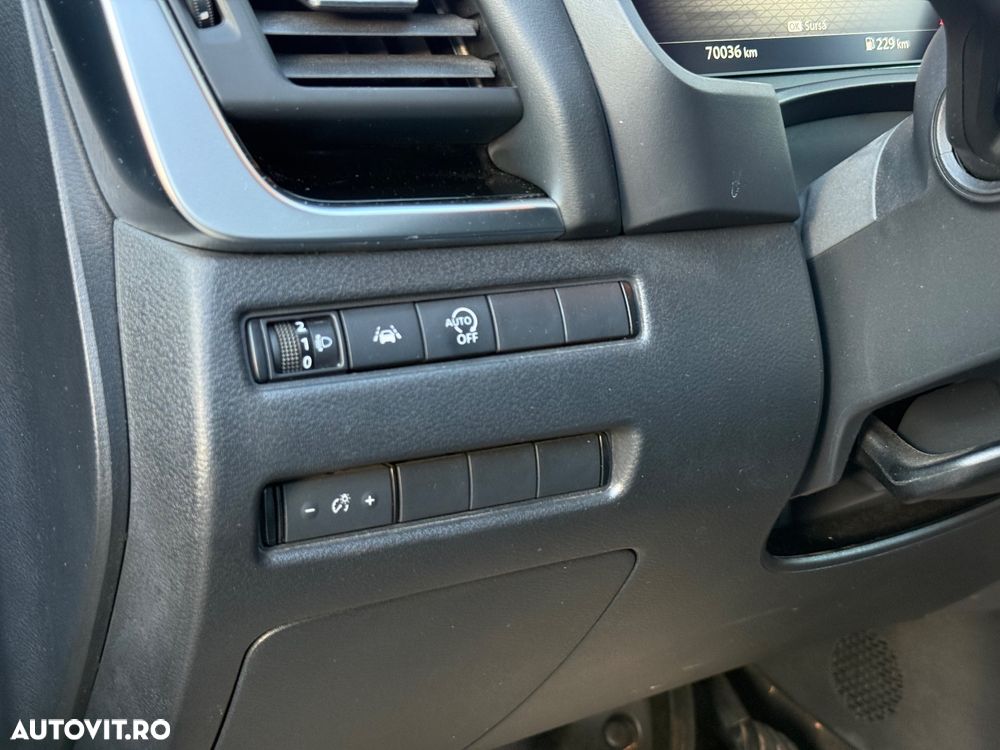 Nissan Qashqai 1.3 157CP 2WD DCT N-Connecta - 20