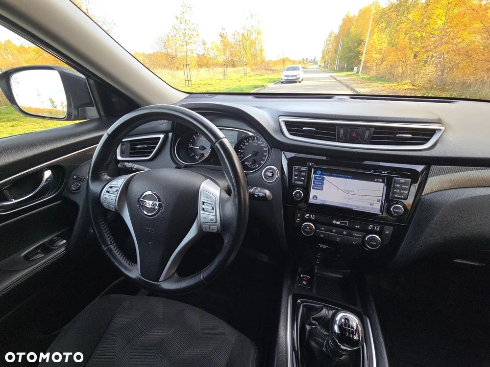 Nissan X-Trail 2.0 dCi ALL-MODE 4x4i Acenta - 35