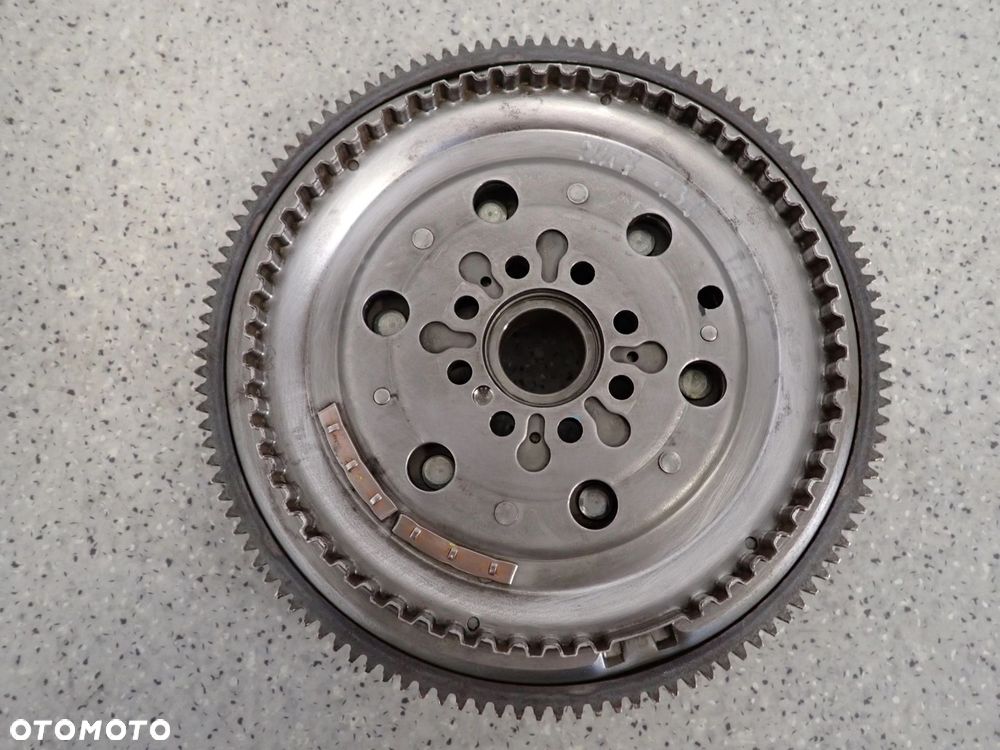 SUZUKI SWIFT IV MK7 10- 1.3 DDIS KOŁO DWUMASOWE - 7