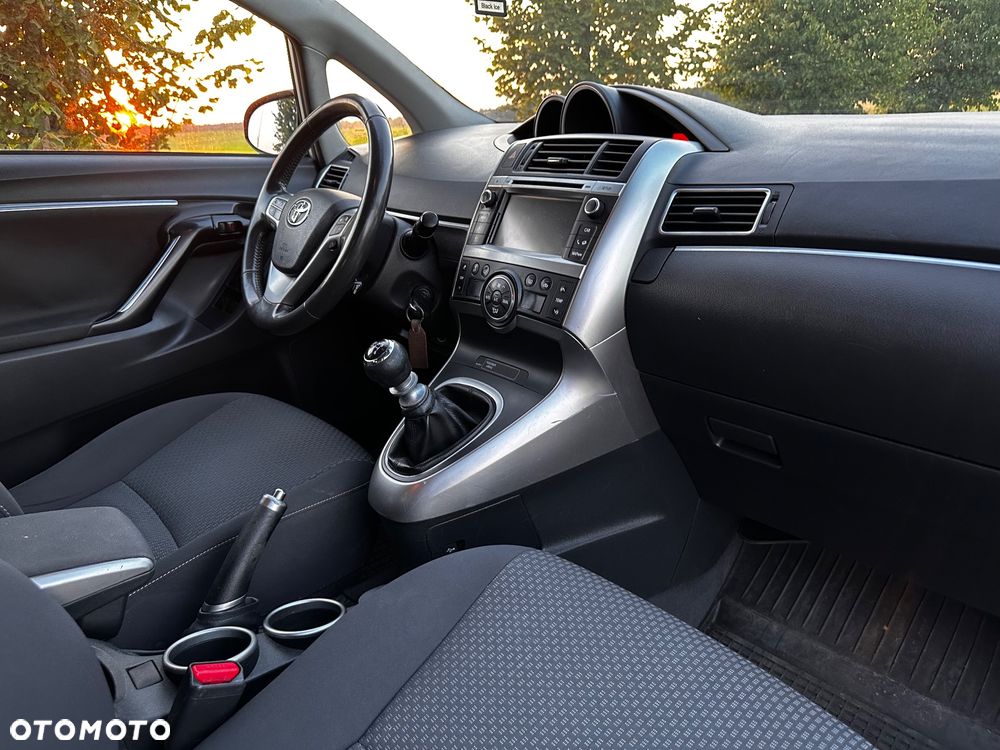 Toyota Verso 2.0 D-4D Premium 7os - 5
