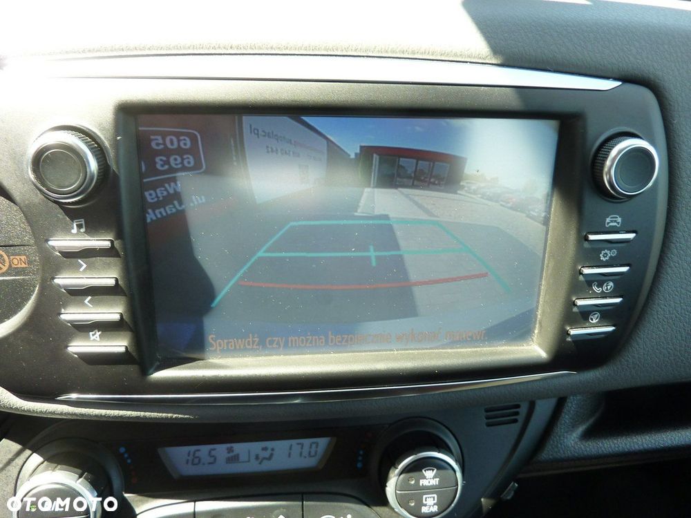 Toyota Yaris - 21