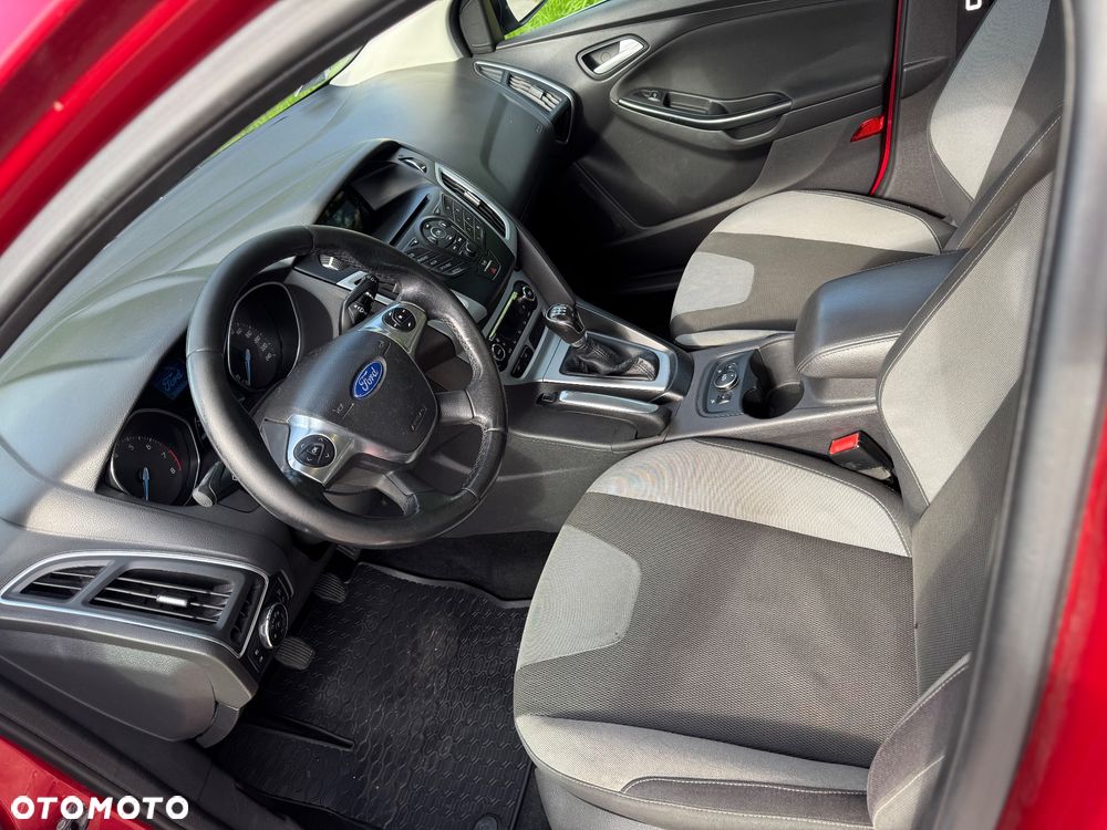 Ford Focus - 23
