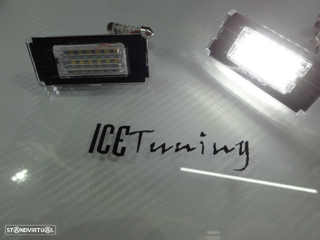 Suporte de lâmpada de matricula com led branco para Mini R56 / R57 / R58 / R59 - 14