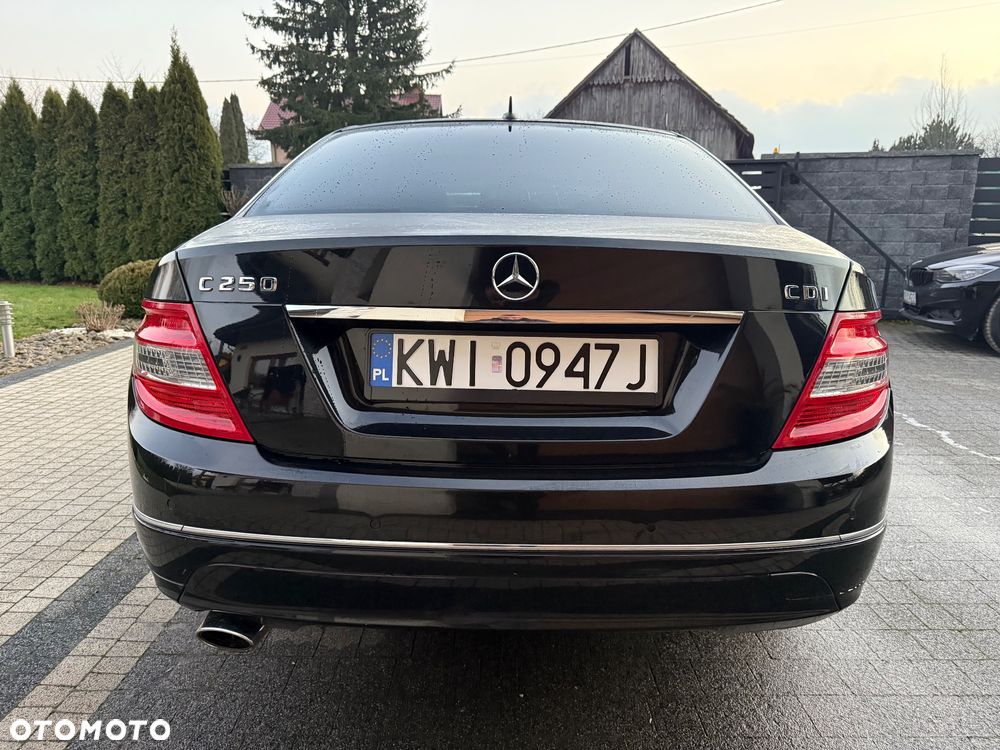 Mercedes-Benz Klasa C 250 CDI 7G-TRONIC Avantgarde Edition - 14