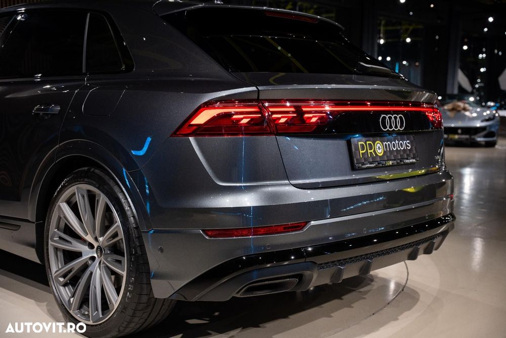 Audi Q8 - 20