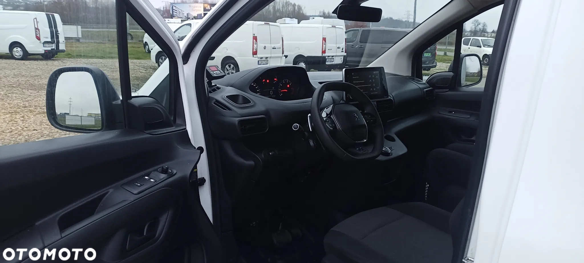 Peugeot Partner Berlingo Combo Doblo Automat Izoterma Chłodnia Mroźnia do lodów minus 20 stopni 220V grzanie - 19