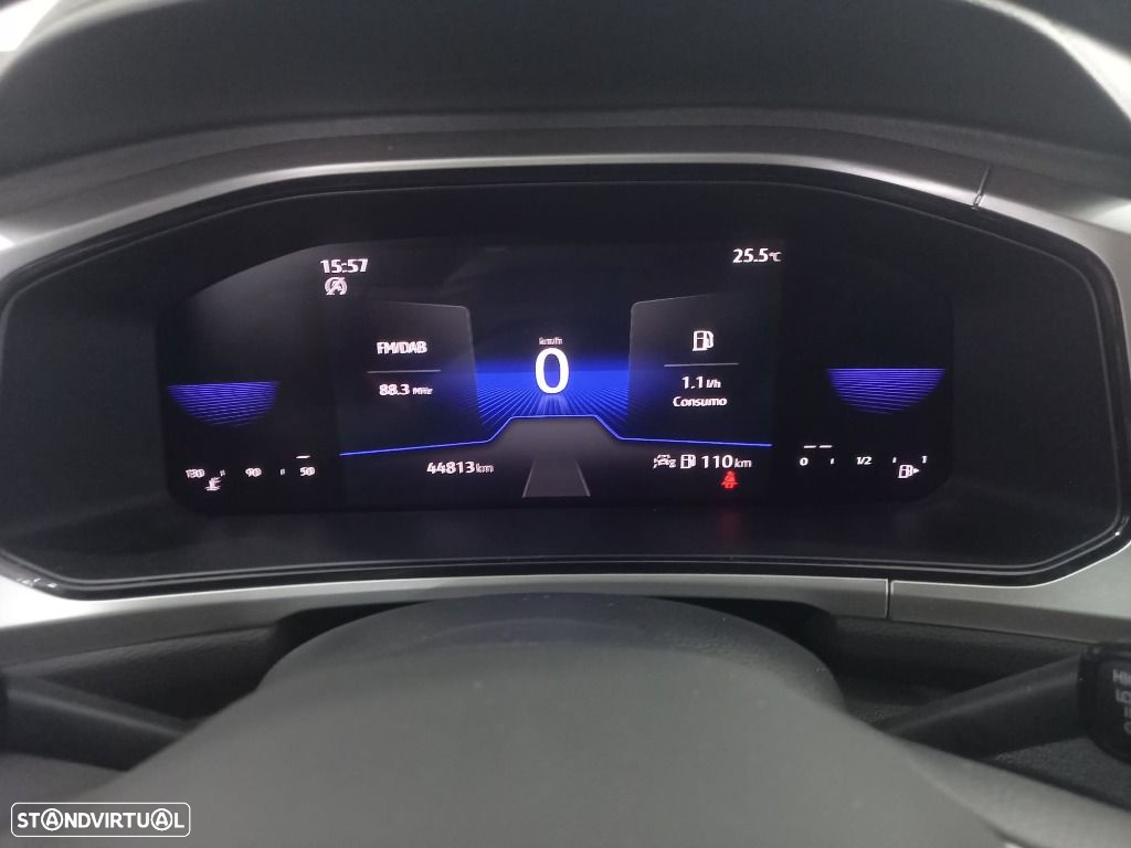 VW T-Roc 1.0 TSI Urban - 19