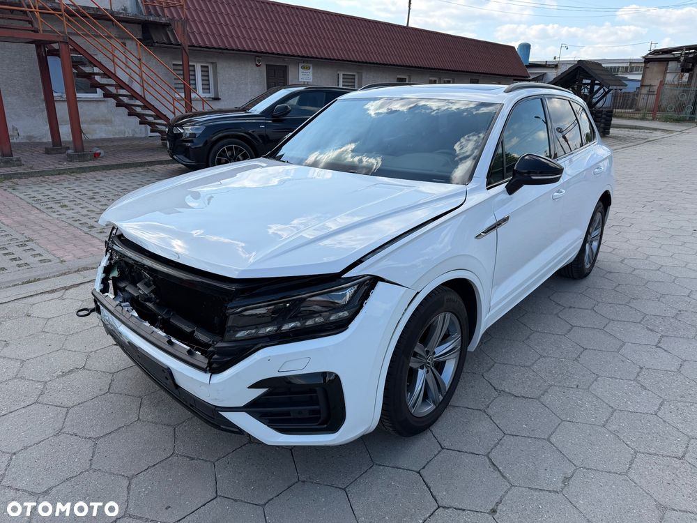 Volkswagen Touareg 3.0 V6 TDI SCR 4Motion Automatik R-Line - 1