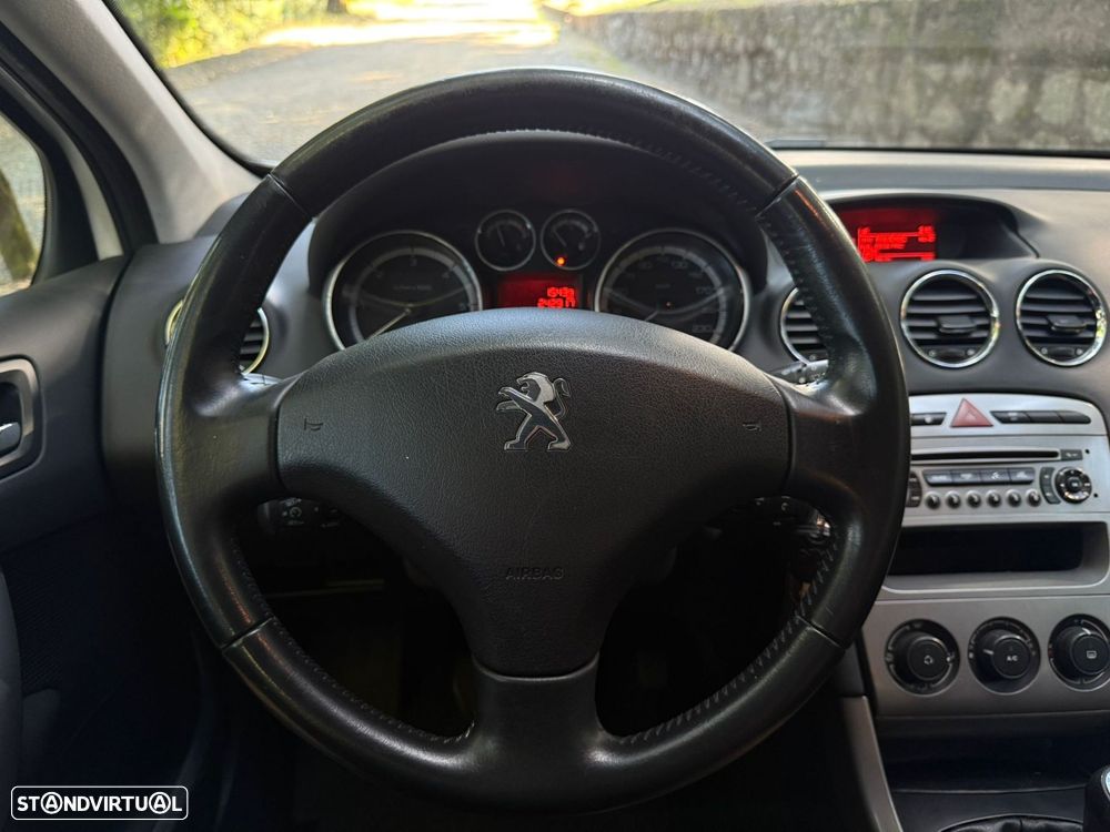 Peugeot 308 1.6 HDi Executive - 9