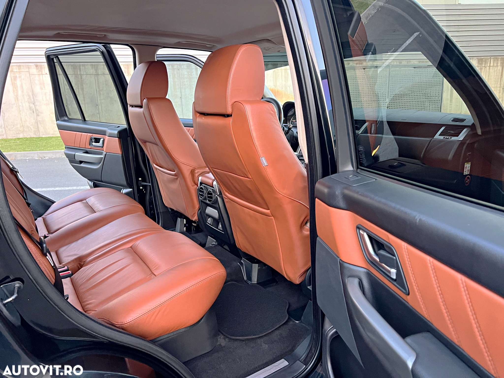Land Rover Range Rover Sport - 12