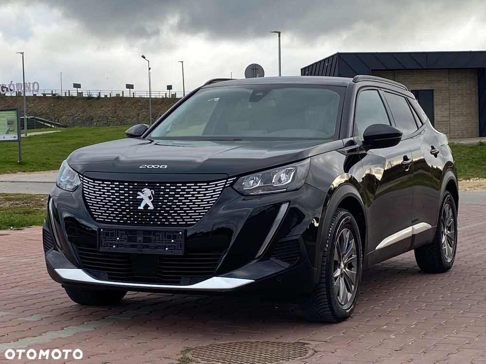 Peugeot 2008 1.5 BlueHDi Allure S&S - 16