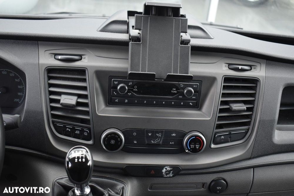Ford Transit Custom - 28