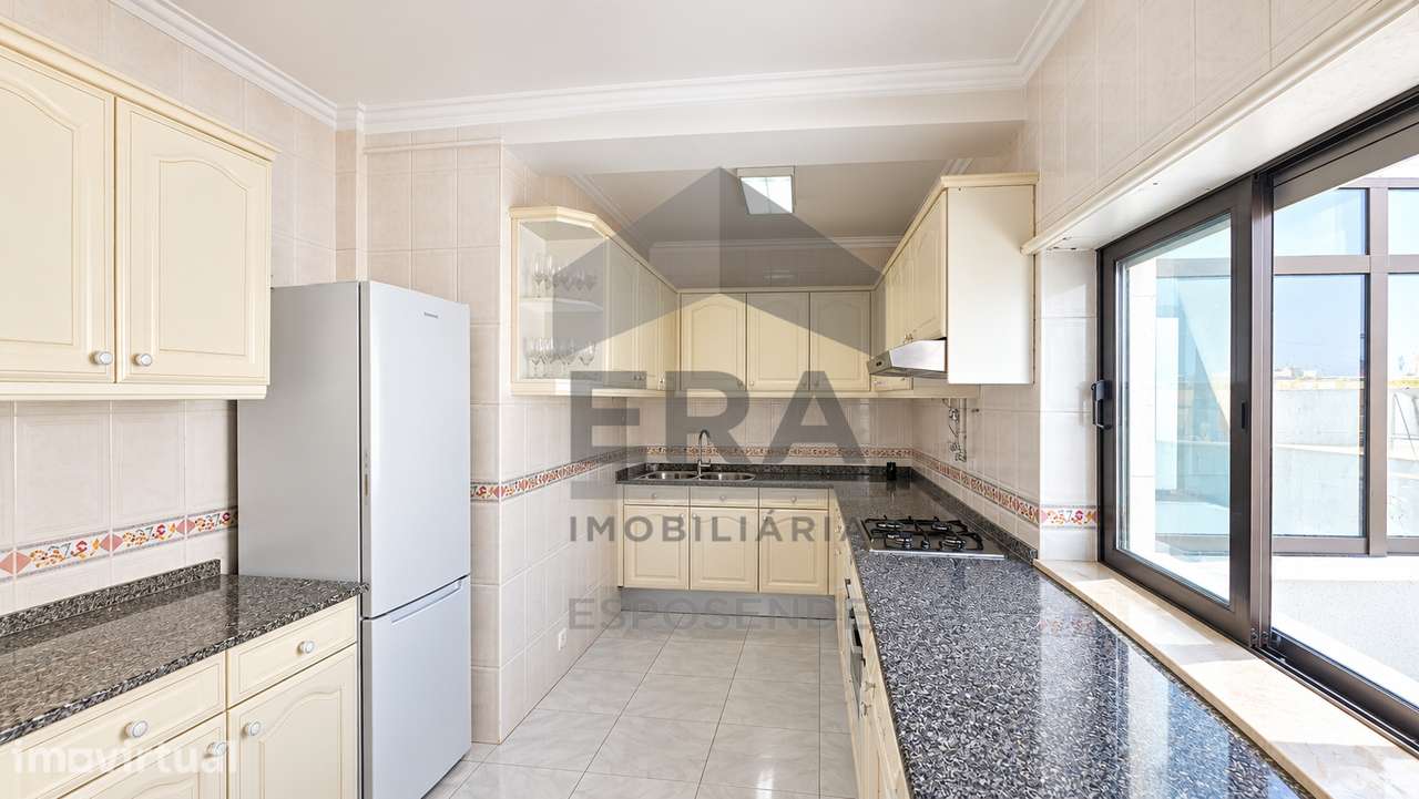 Apartamento T3 no centro de Esposende com varanda - Grande imagem: 4/15