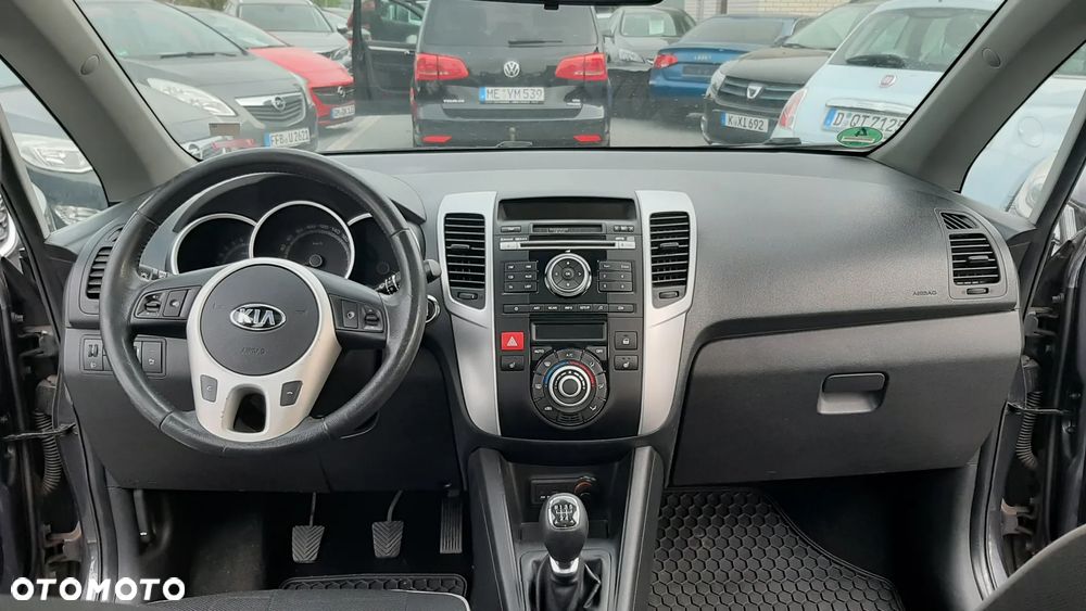 Kia Venga 1.4 CVVT Business Line - 15
