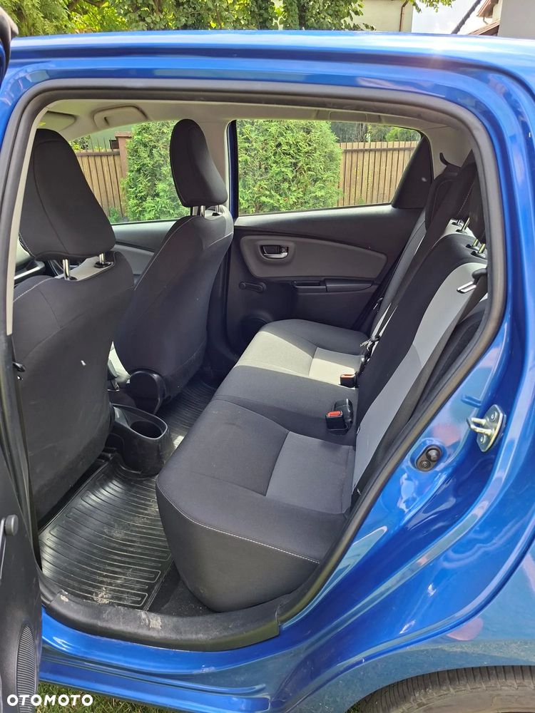 Toyota Yaris - 8