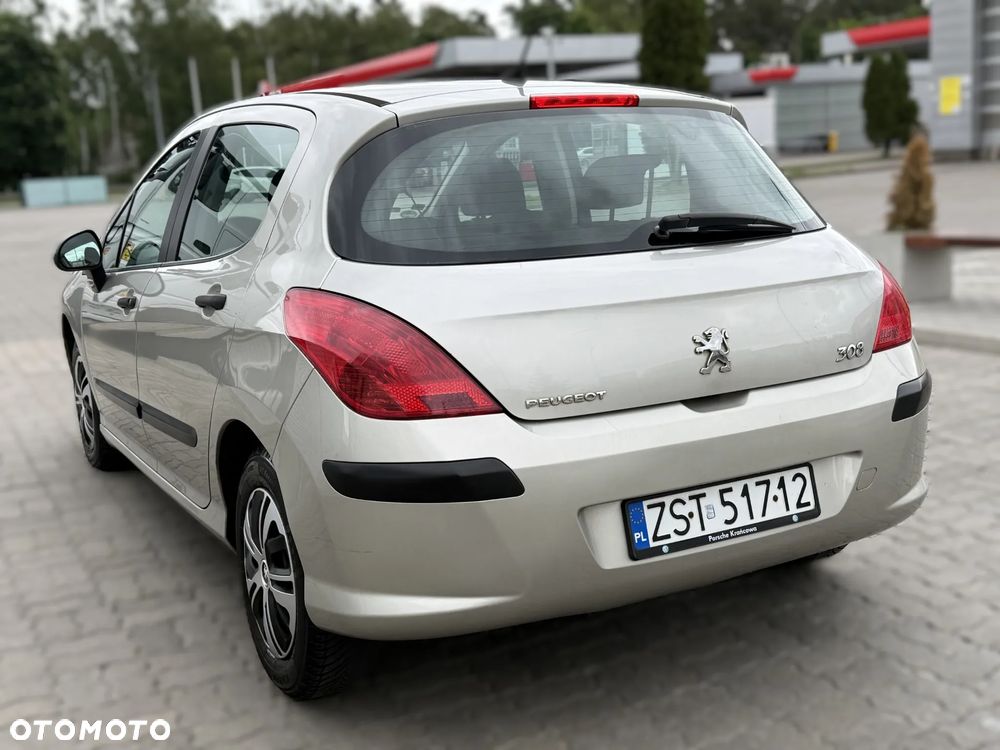 Peugeot 308 - 13
