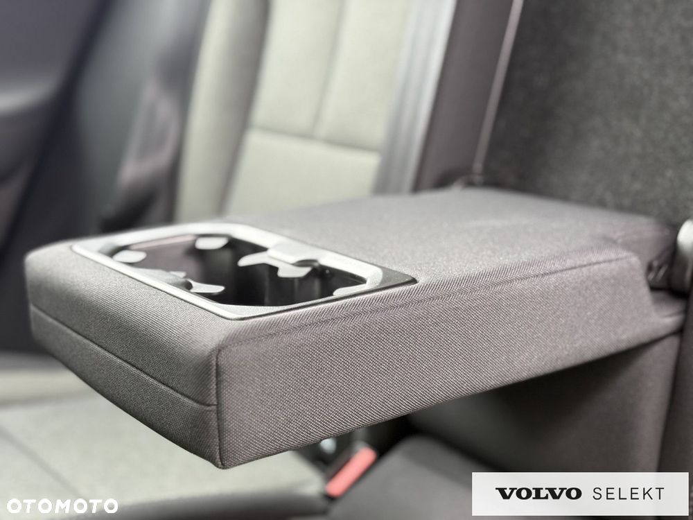 Volvo XC 40 - 26