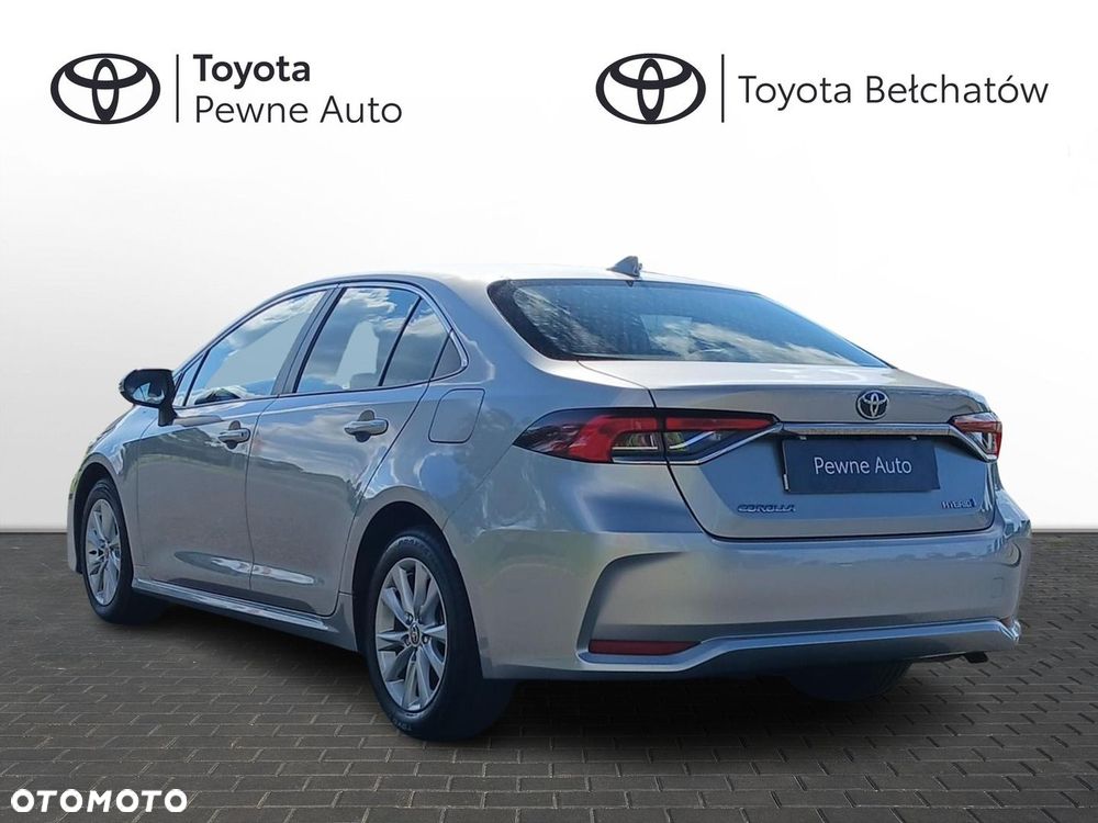 Toyota Corolla 1.8 Hybrid Comfort - 4