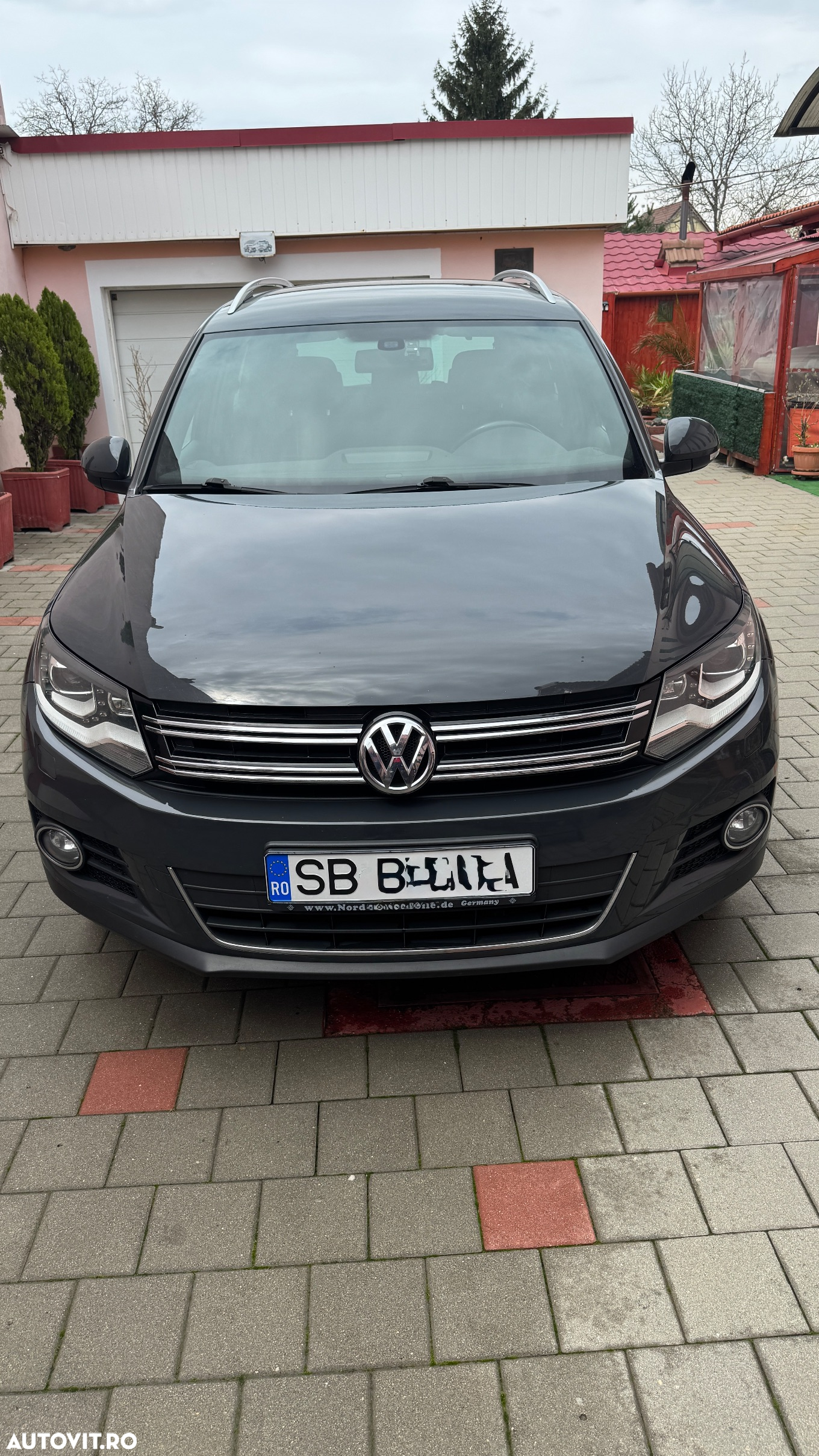 Volkswagen Tiguan 2.0 TDI DPF DSG 4Mot Comfortline - 11