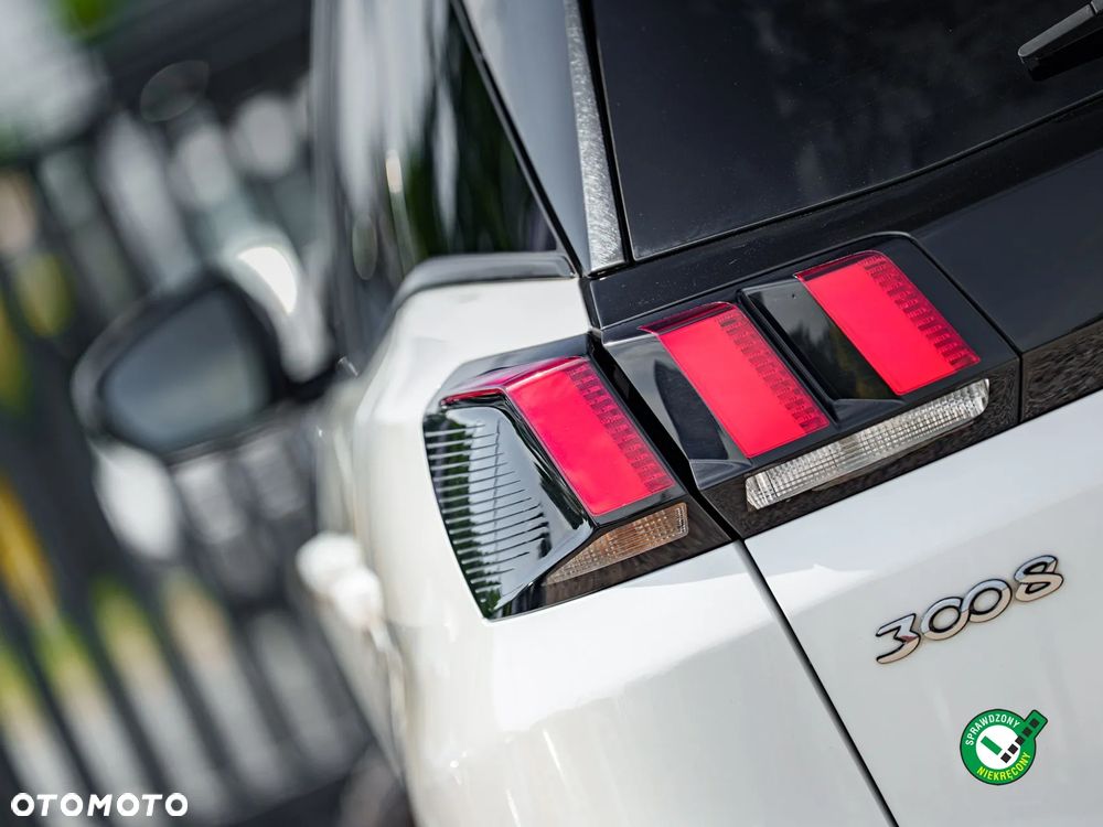 Peugeot 3008 1.5 BlueHDi Allure S&S - 12
