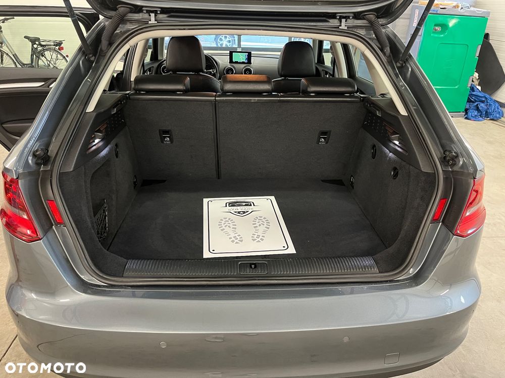 Audi A3 Sportback - 18