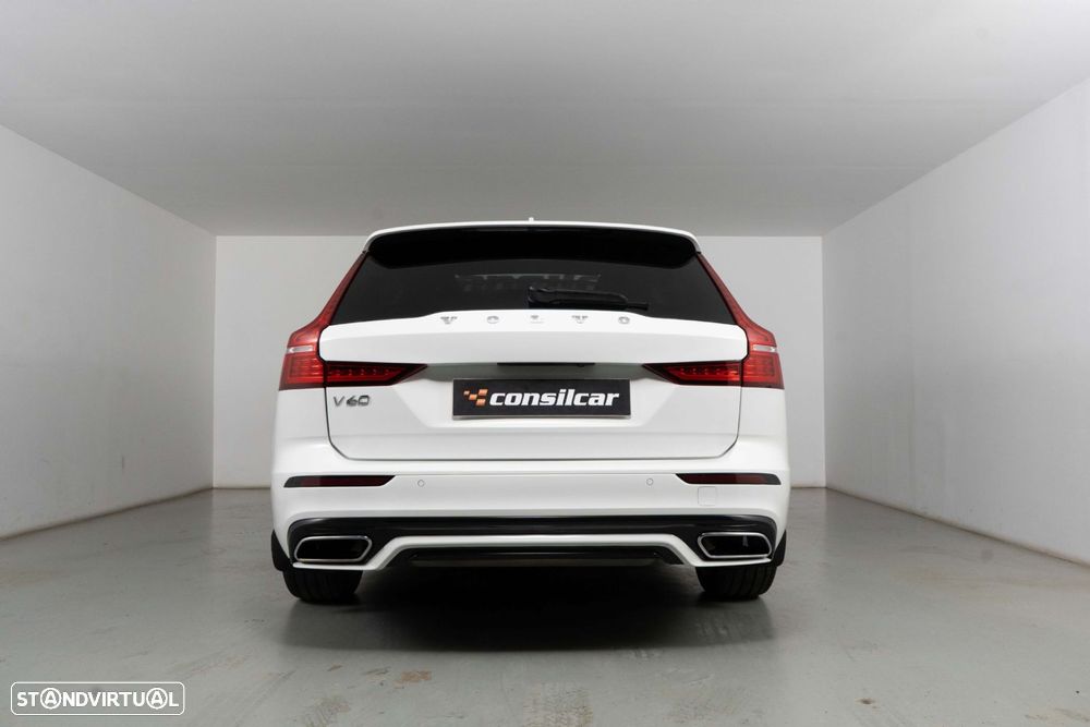 Volvo V60 2.0 T6 AWD TE R-Design - 4
