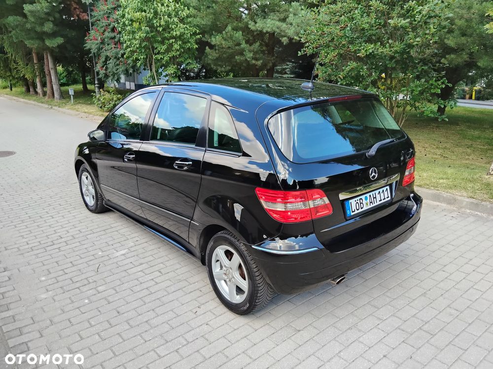 Mercedes-Benz Klasa B - 2