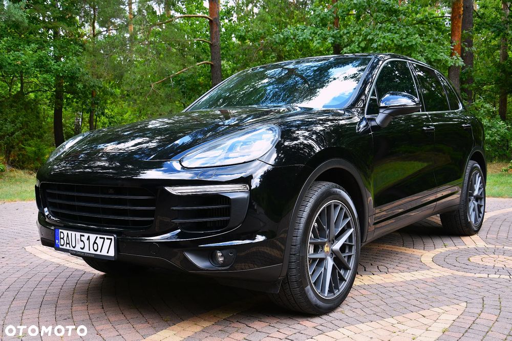 Porsche Cayenne S - 16