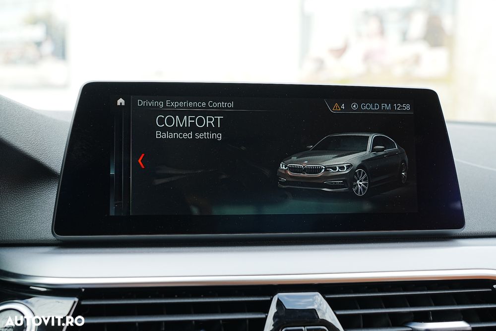 BMW Seria 5 530e xDrive AT PHEV - 34