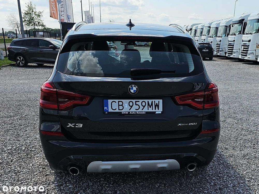 BMW X3 xDrive20i GPF xLine - 6